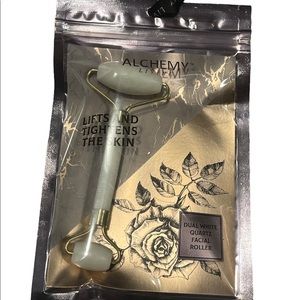 White quartz face roller